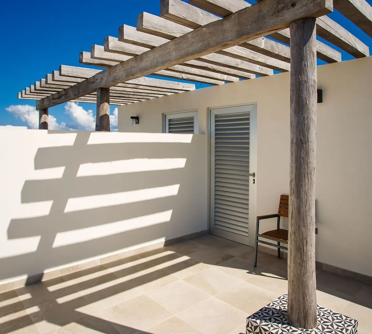 The Hybrid Studio Playa del Carmen Daire